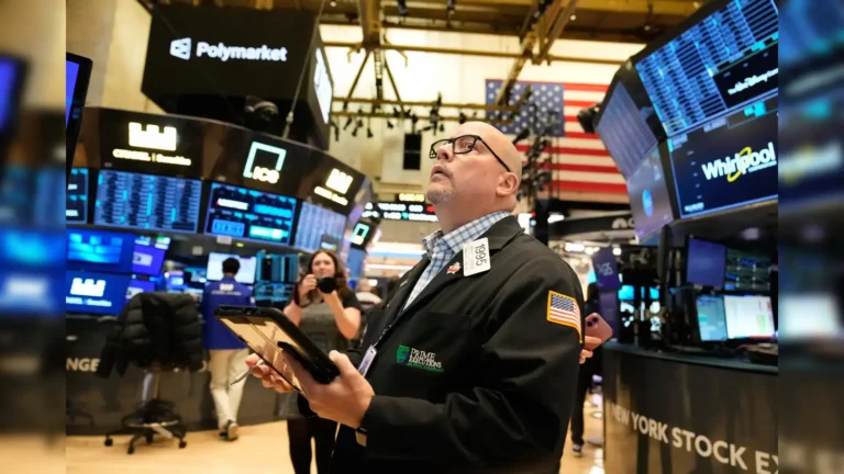 The Unexpected Return Of The Flip Phone And The Crash Of The Attention Economy